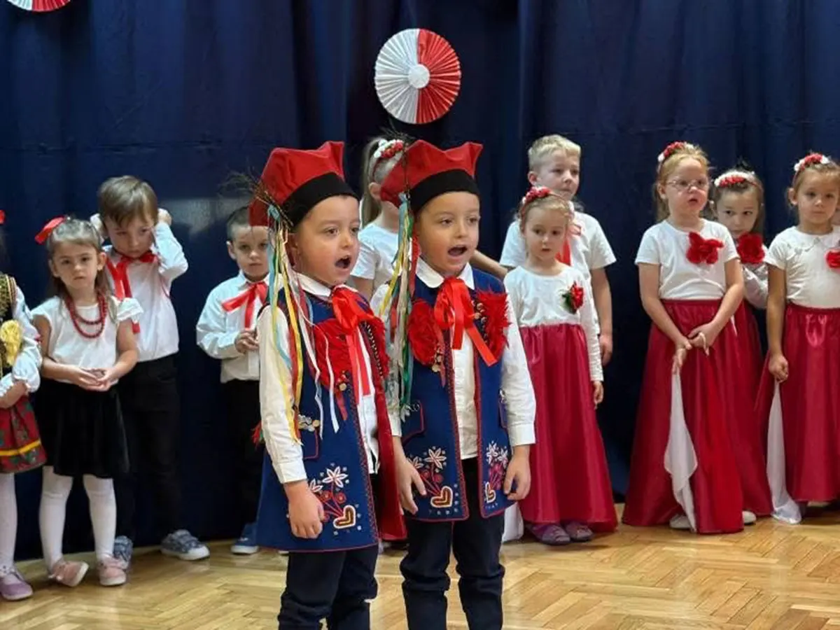  Dzieci w przebraniach